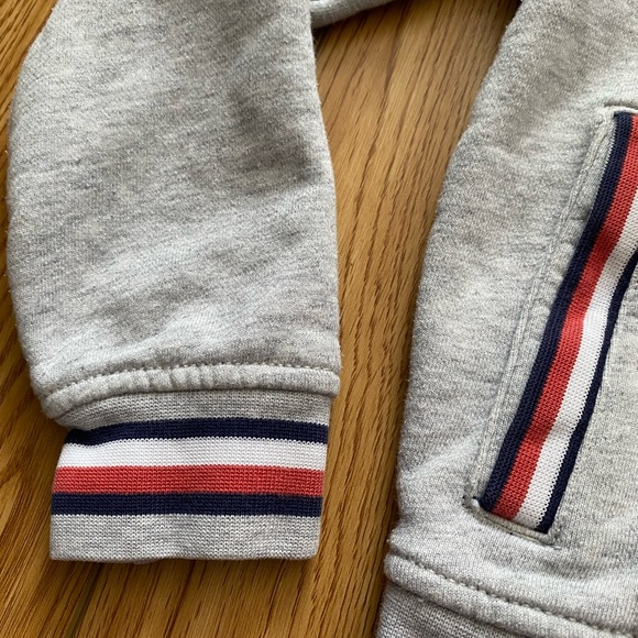 Tommy Hilfiger sweater size 4/5 - Picture 7 of 7